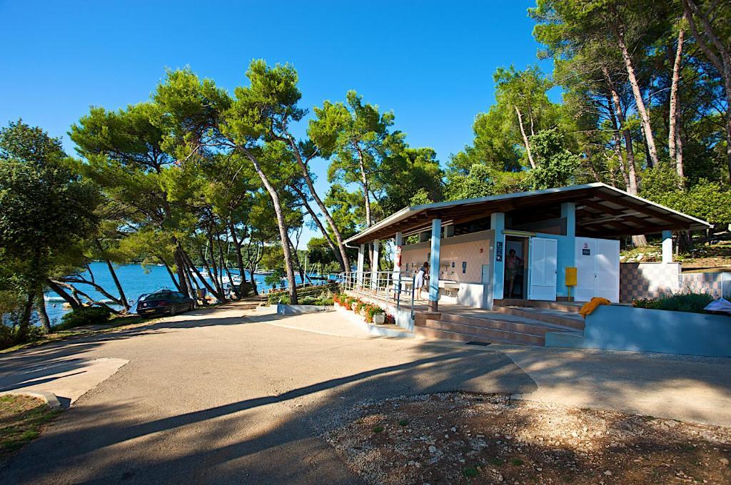 Arena Indije Mobile Homes Banjole Dış mekan fotoğraf